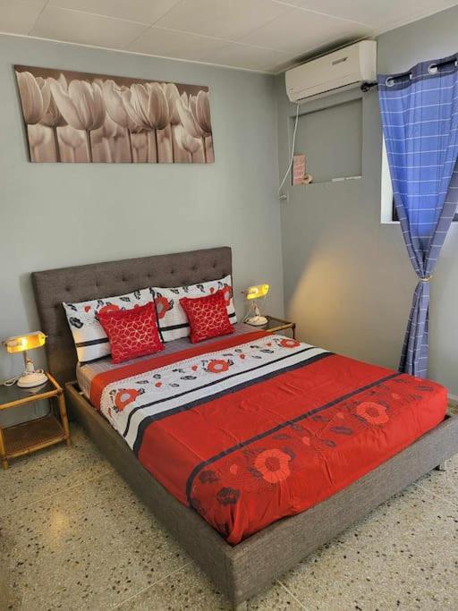 Welcome To Our Cozy Apartment! Вилемстад Екстериор снимка